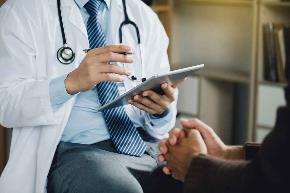 Doctor talks with patient about bariatric surgery